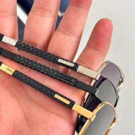 Picture of Chopard Sunglasses _SKUfw60674093fw